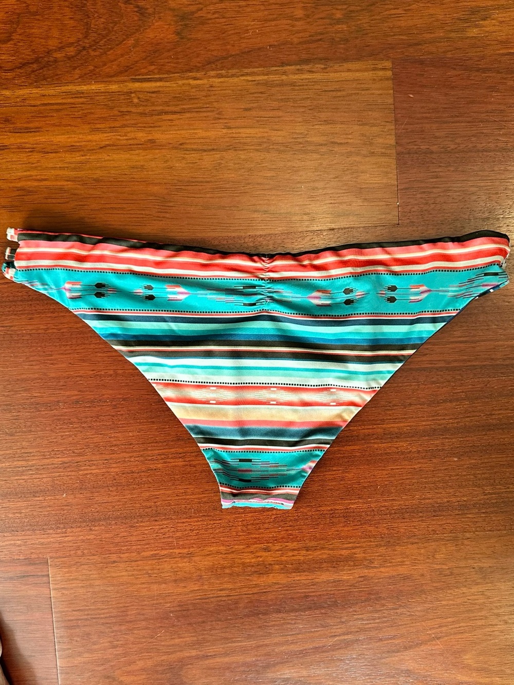 Faherty Bikini Bottom - Picture 3 of 5